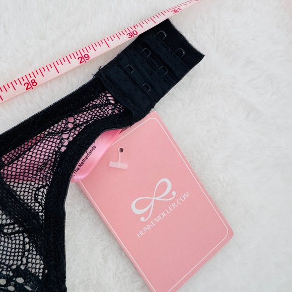 Hunkemöller Black Lace Garter Belt, Size XL - NWT - Picture 7 of 7